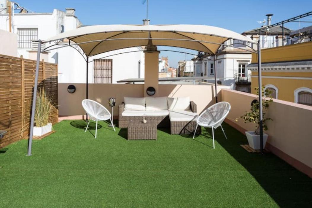 Esse Atico. Precioso Atico Con Terraza En Pleno Centro Leilighet Sevilla Eksteriør bilde